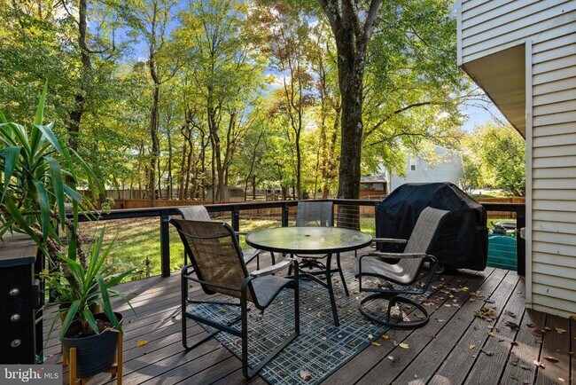 Building Photo - 2307 Ballycairne Ct