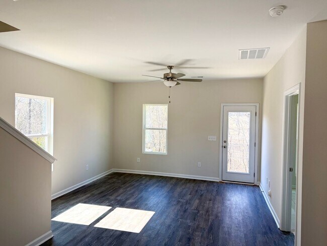 Building Photo - 1112 Brooksridge Way