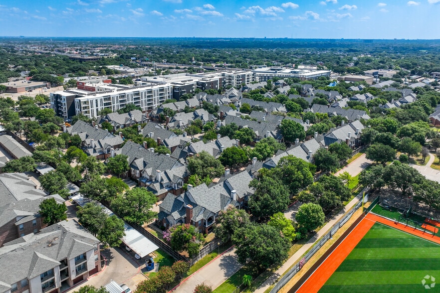 Aerial Photo - Townhomes of Bent Tree