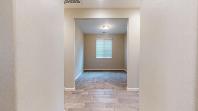 Building Photo - 3033 Antonio Ln