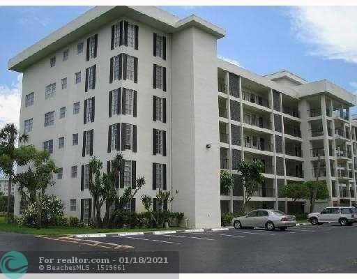 Building Photo - Palm Aire 1 1/2 unit available