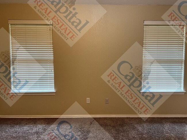 Building Photo - Home Sweet Home- Move In Special!!!!
