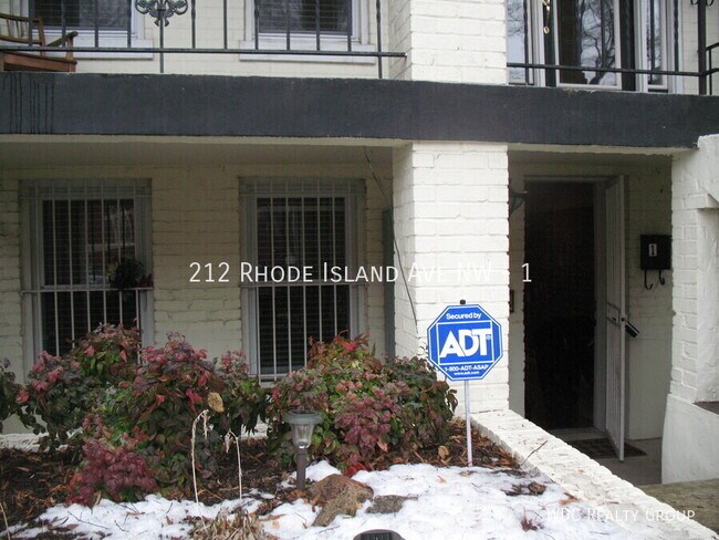 Building Photo - 212 Rhode Island Ave NW