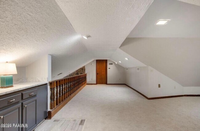Building Photo - 2227 George Dr