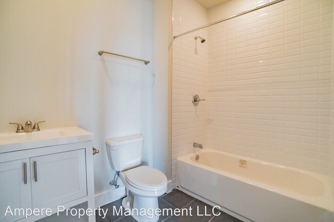 Building Photo - 5015 Warrington Ave