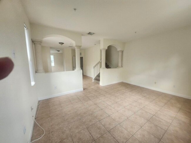 Building Photo - 3408 Shoma Dr