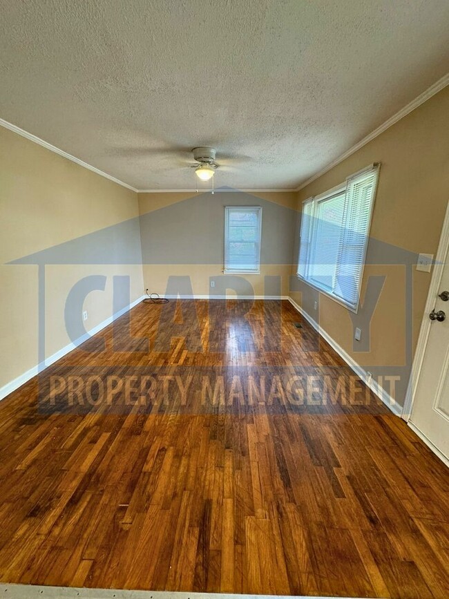 Building Photo - Two bedroom home w/ wrap-around porch!