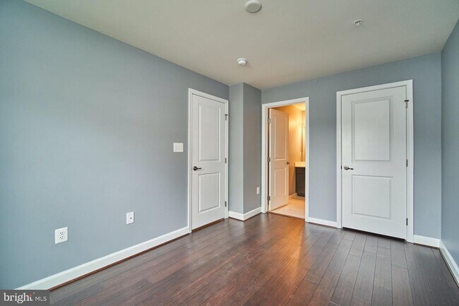 Bedroom #3 - 8126 S Channel Dr