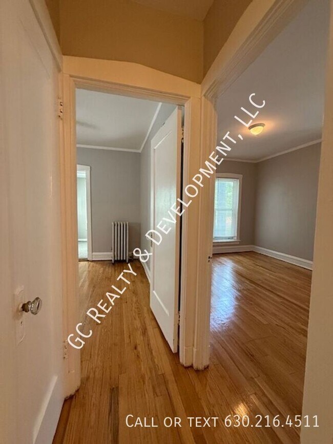 Building Photo - 1504 Pitner Ave