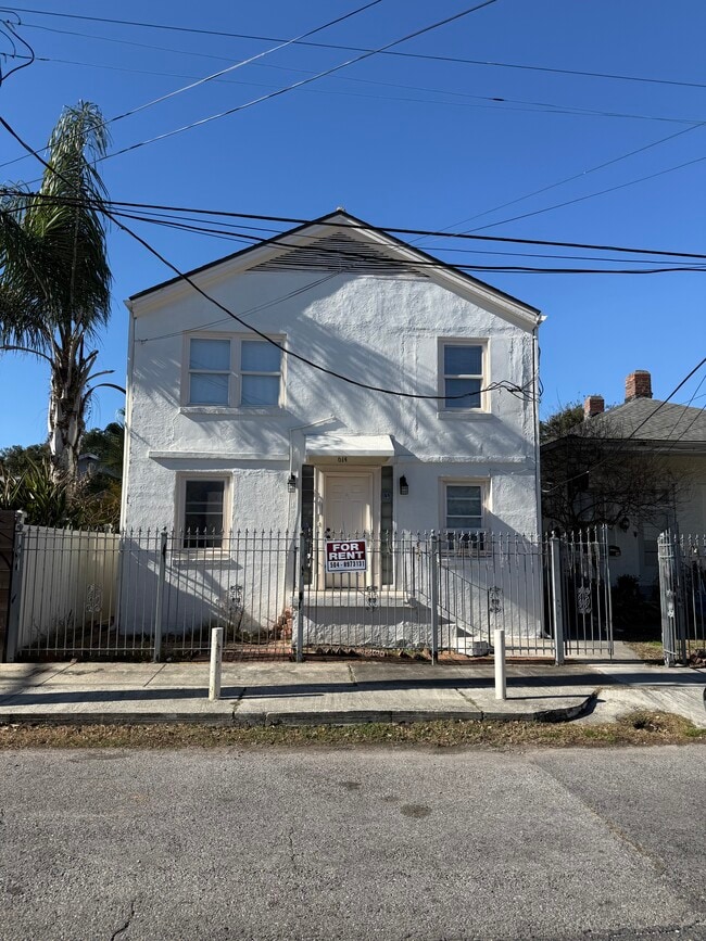 Building Photo - 614 Fourth St