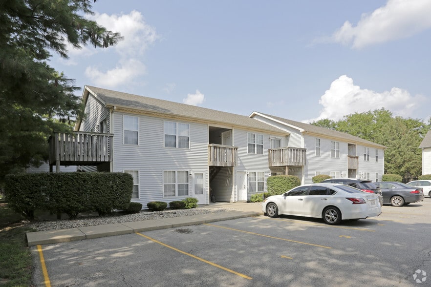 Koke Mill Apartments 2300 Boysenberry Ln Springfield IL 62711