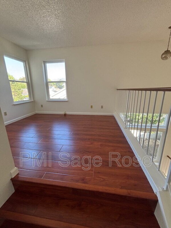 Building Photo - 1776 Sierra Highlands Dr