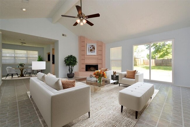 Building Photo - 15702 Timber Rock Dr