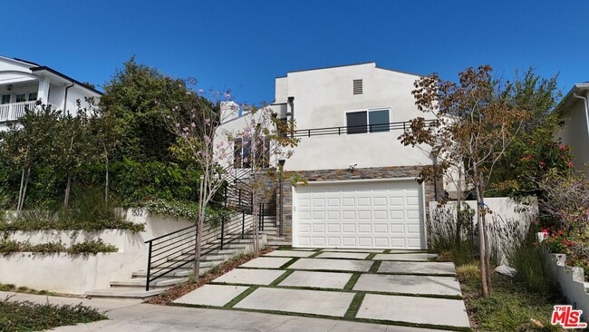 Building Photo - 1532 Glendon Ave