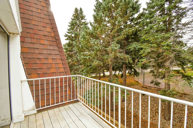 Building Photo - 2904 W 33rd St