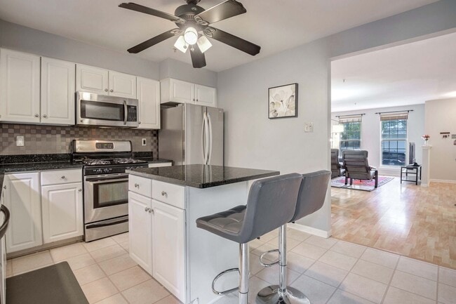 Building Photo - 18806 Harmony Woods Ln