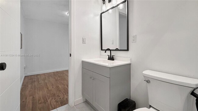 Building Photo - 7995 SW 140th Terrace