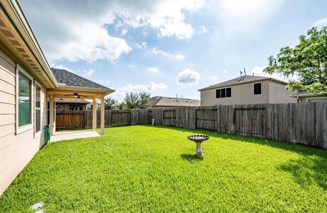 Building Photo - 4606 Pin Oak Creek Ln