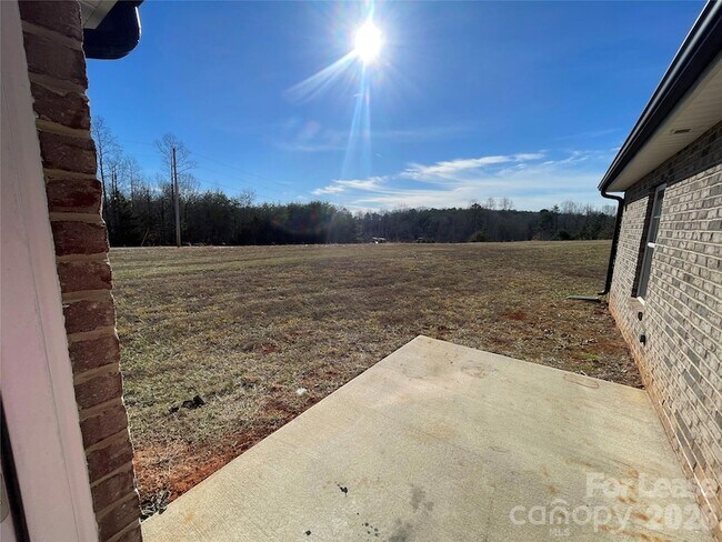 Building Photo - 4429 Dillbrook Ln