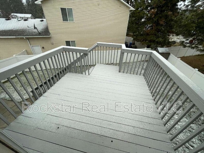 Building Photo - 9022 W Campus Dr