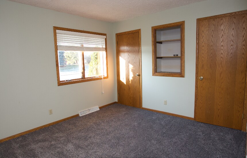 Building Photo - 538 Cottonwood Ave