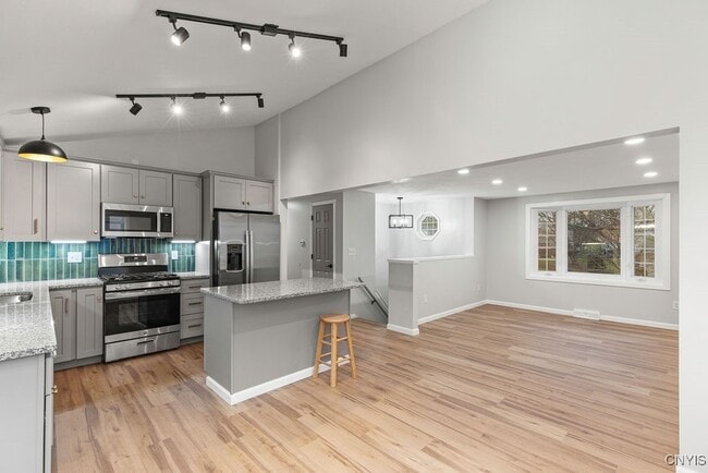 Building Photo - 7789 New Hope E