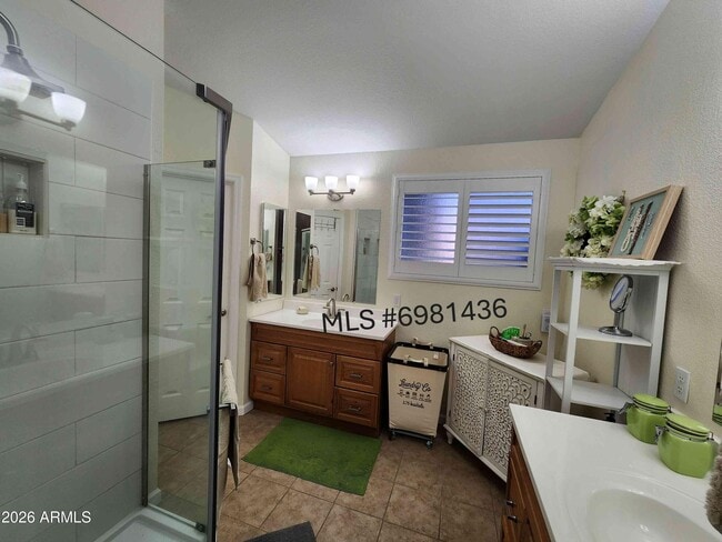 Building Photo - 15548 W Catalina Dr