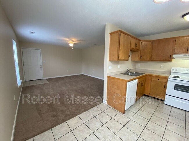 Building Photo - 230 Highland Blvd