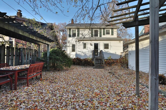 Building Photo - 43 Northridge Rd