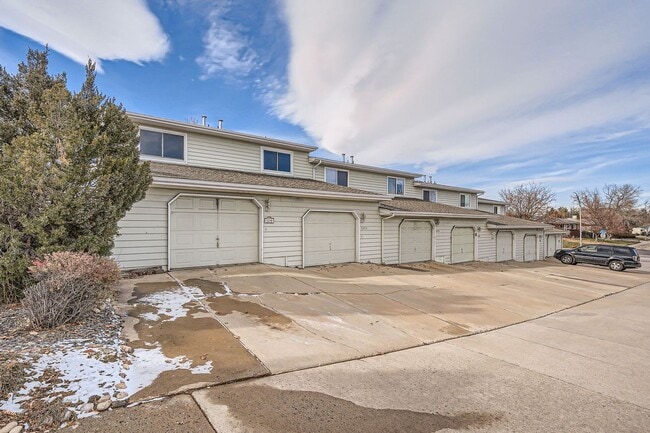 Building Photo - 5250 W 68th Ave