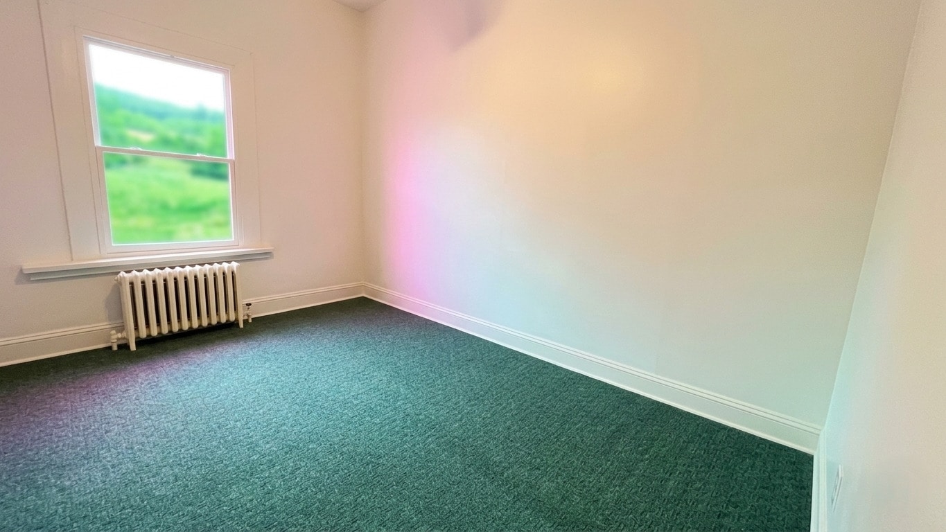 Building Photo - 5807 Hobart St