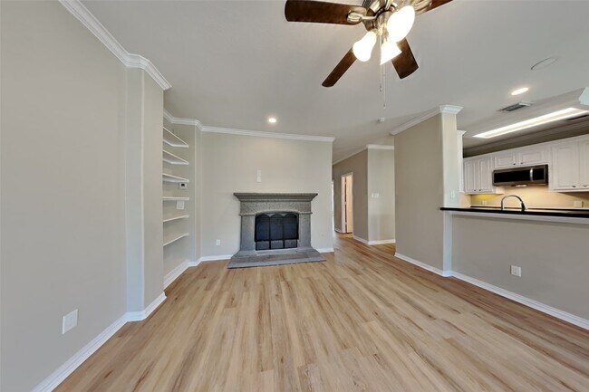 Building Photo - 3326 Beacon View Ct