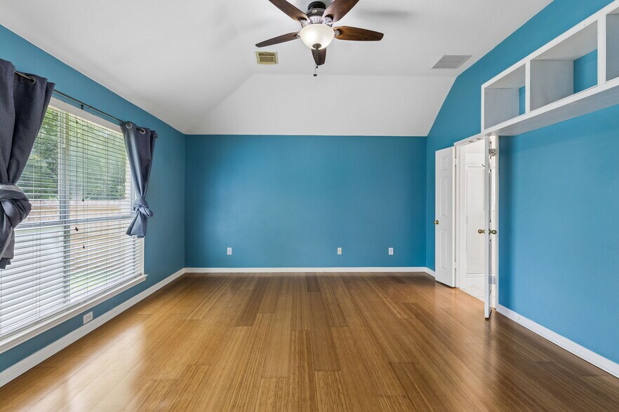Building Photo - 7206 W Magic Mountain Ln