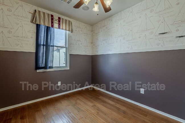 Building Photo - 885 S Osborn Ln