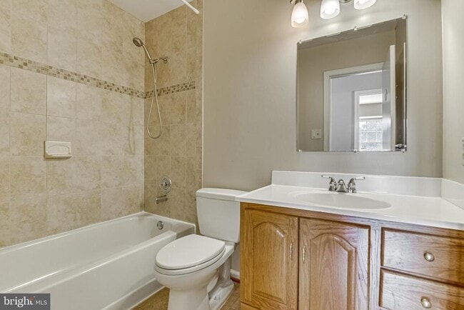 Building Photo - 1417 Kingstream Dr