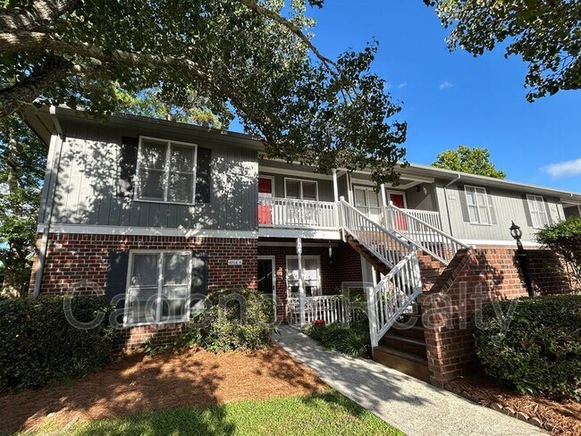 Building Photo - 4194 Spirea Dr