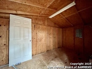 Building Photo - 814 Finale Ct