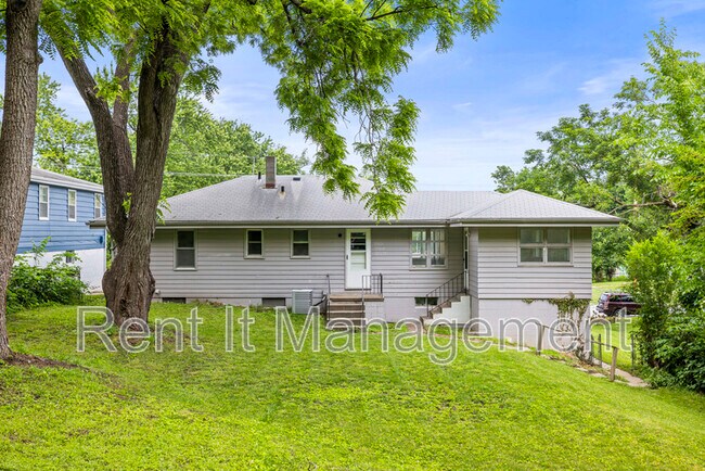 Building Photo - 3501 Redick Ave