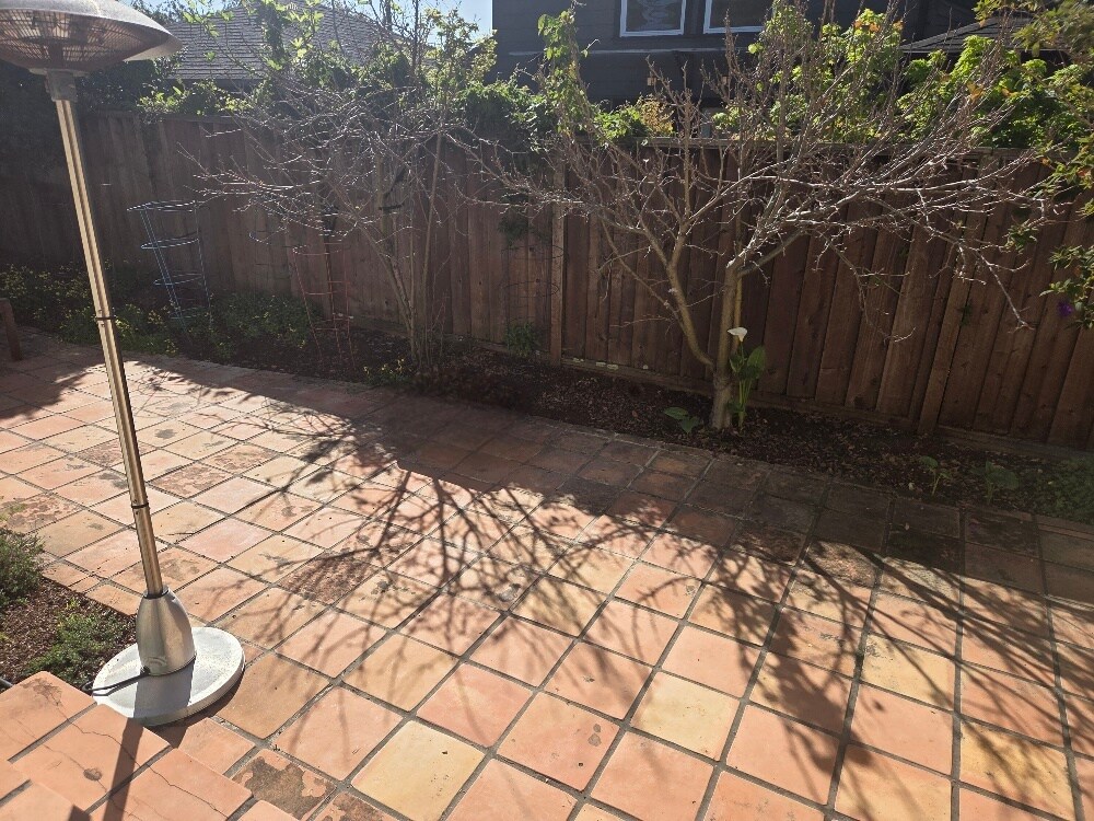 Building Photo - 6746 Cutting Blvd