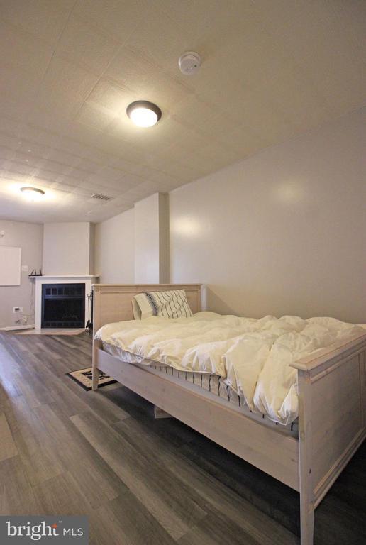 Building Photo - 4236 Bordolino Dr