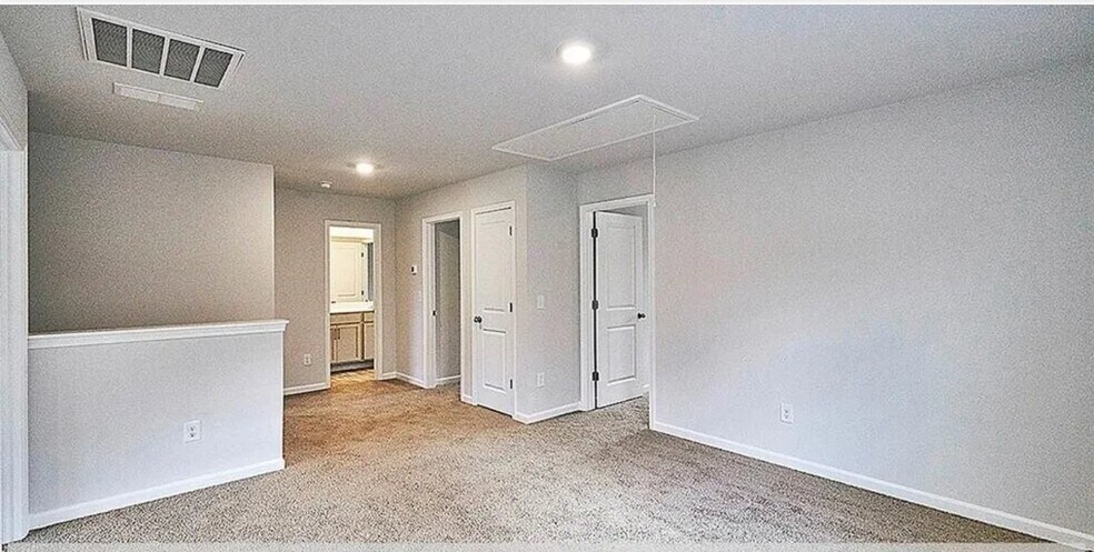 Building Photo - 4710 Black Frst Dr