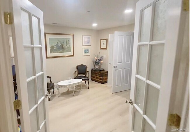 Building Photo - 1321 Round Pointe Dr