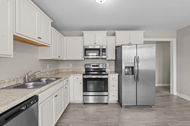 Building Photo - New build single family home!