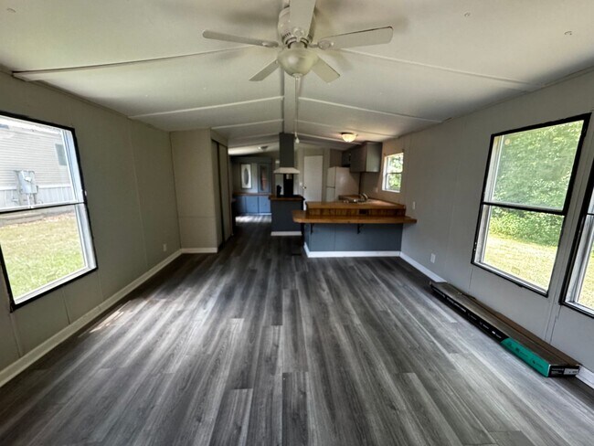 Building Photo - 2/2 Mobile Home in Ruthfordton County, NC in Ellenboro