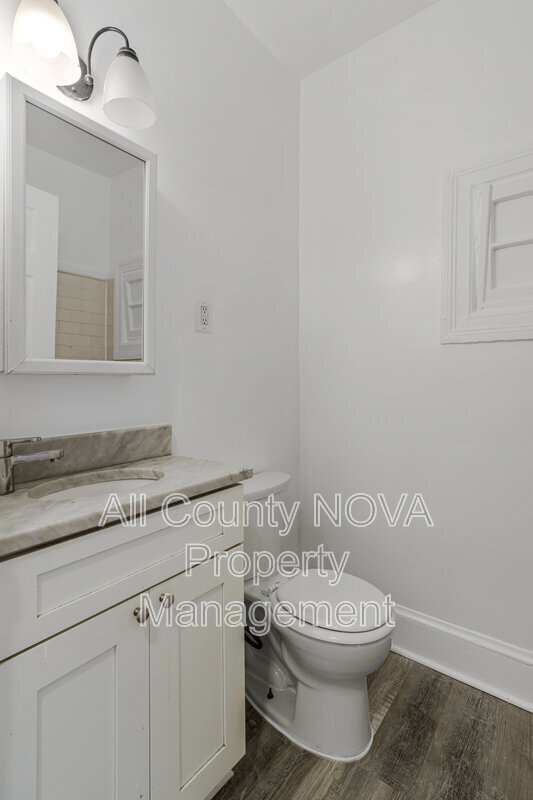 Building Photo - 1719 West Virginia Ave NE