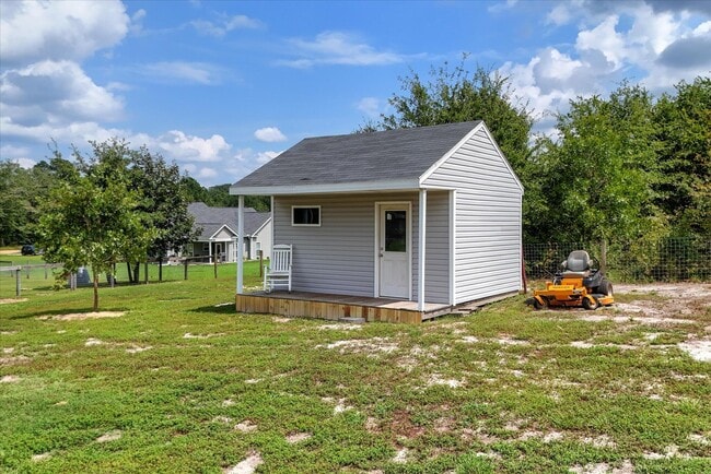 Building Photo - 1370 Old Kimbill Trail