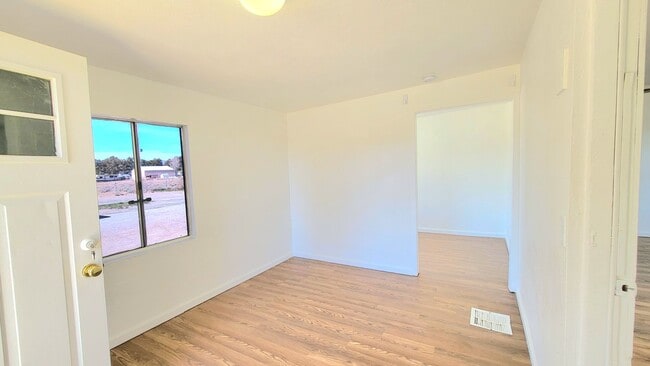 Building Photo - CAL VEGAS RANCHOS - W. Irons