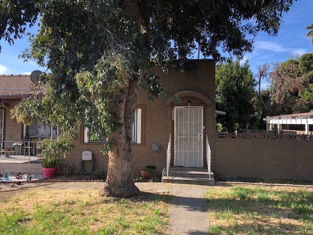 Fenced Front Yard with Mature Trees - 9343 Lomita Dr