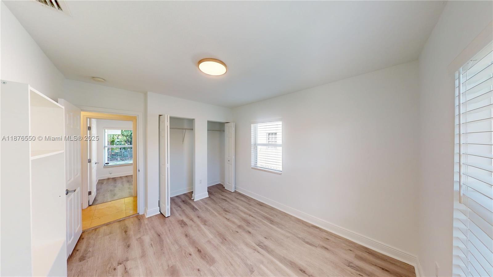 Building Photo - 7 Montilla Ave