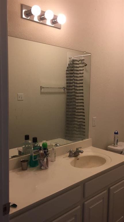 Building Photo - 2105 Town Centre Dr